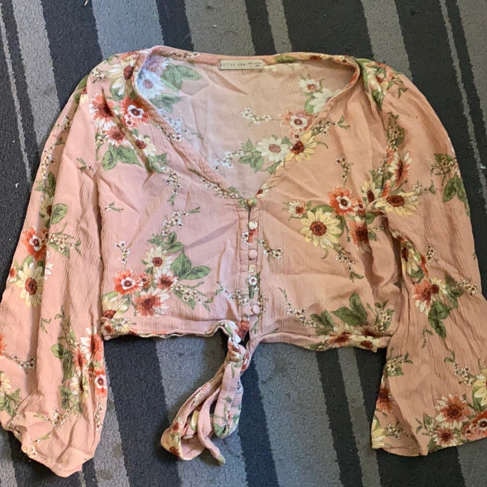 Active us size small crop top